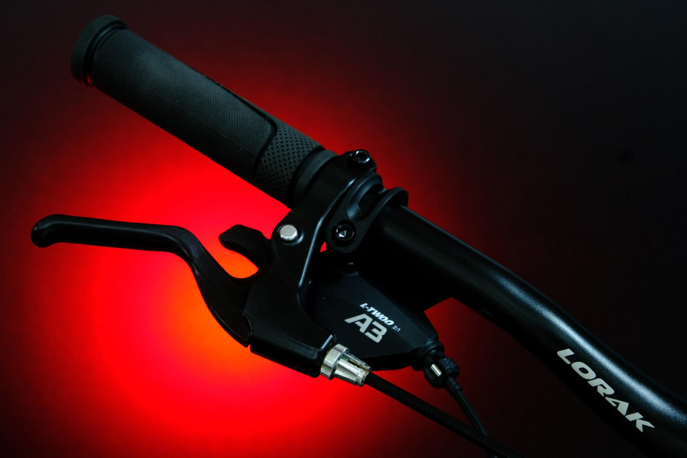 LORAK Safe 29 Cassete Матовый Чёрный/Красный 21р (на рост 183-190)