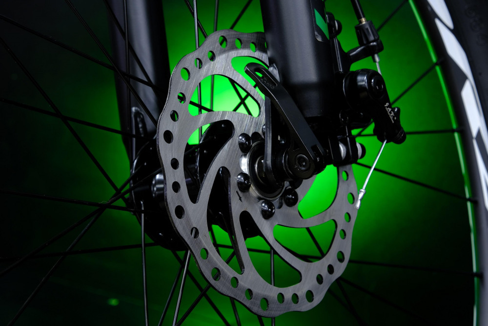 Lorak LX3 Матовый Чёрный/Зелёный рама 19 (на рост 171-182)